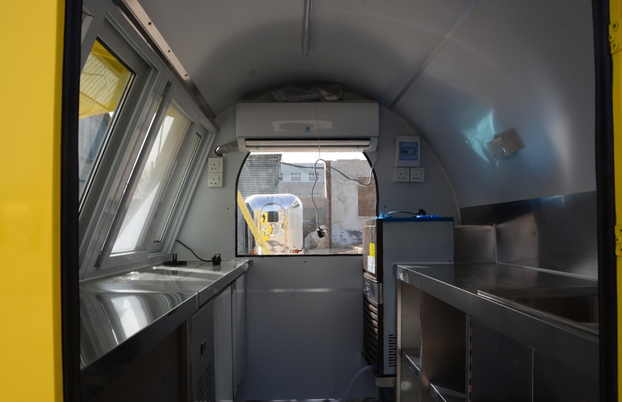 220WDH mini food trailer interior deisgn
